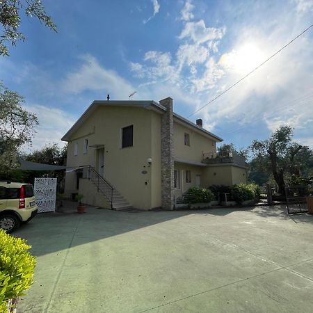 מאלצ'סינה Casa Mario & Laura Ferienwohnungen Free Wi-Fi Parking מראה חיצוני תמונה