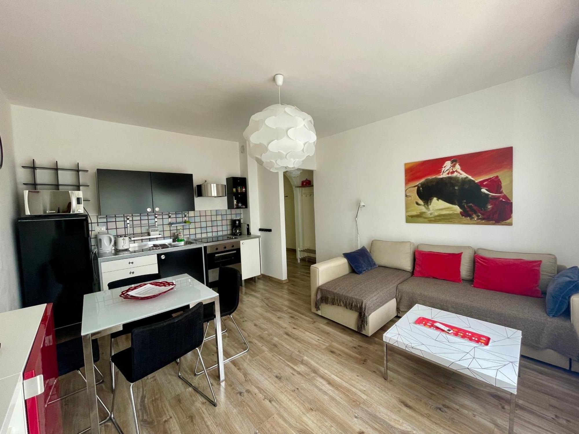 מאלצ'סינה Casa Mario & Laura Ferienwohnungen Free Wi-Fi Parking מראה חיצוני תמונה